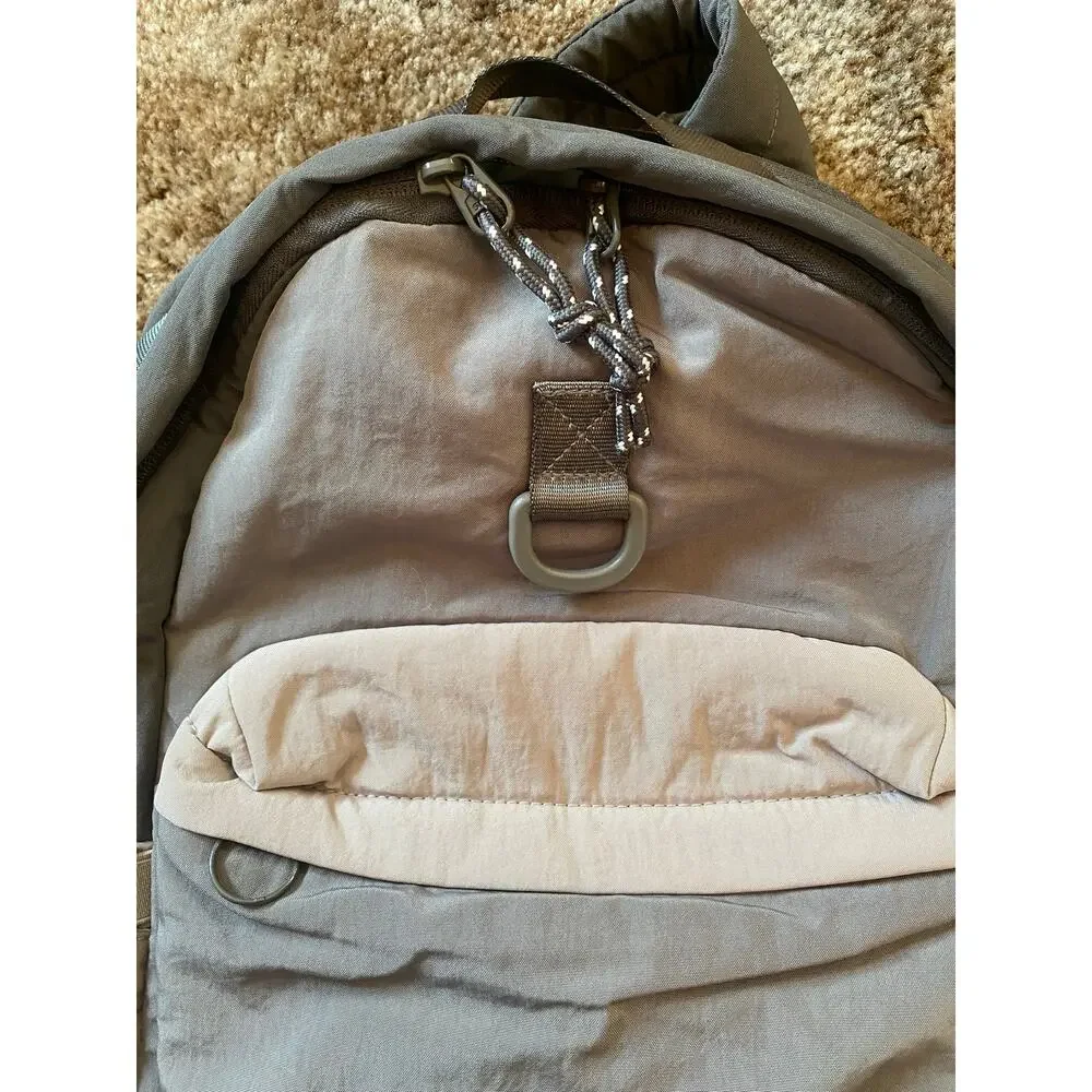 Bagsmart durable backpack